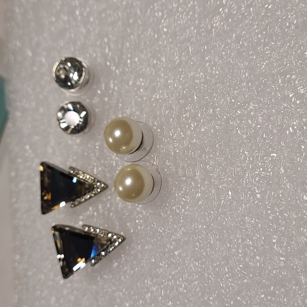 Earring Bundle - image 2